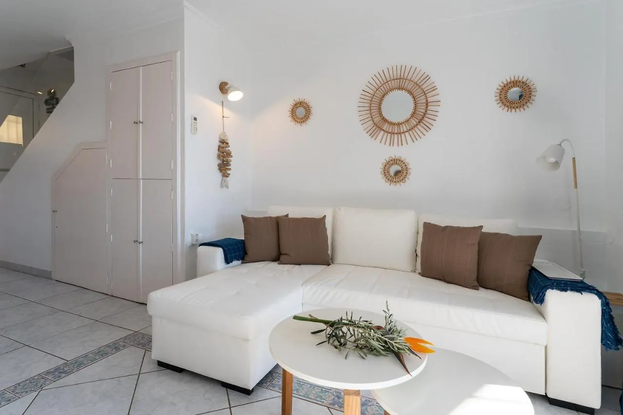 Tatil Evi Sea Front Beach House Macarena C Sitio de Calahonda İspanya