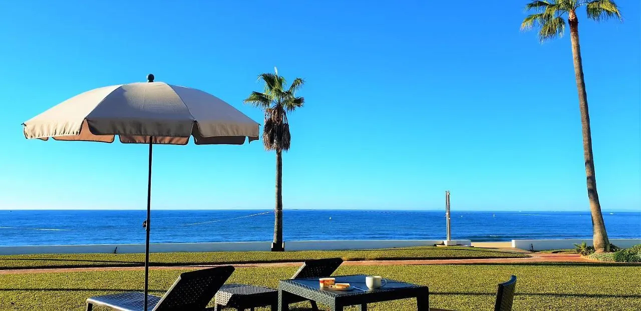 Tatil Evi Sea Front Beach House Macarena C Sitio de Calahonda İspanya