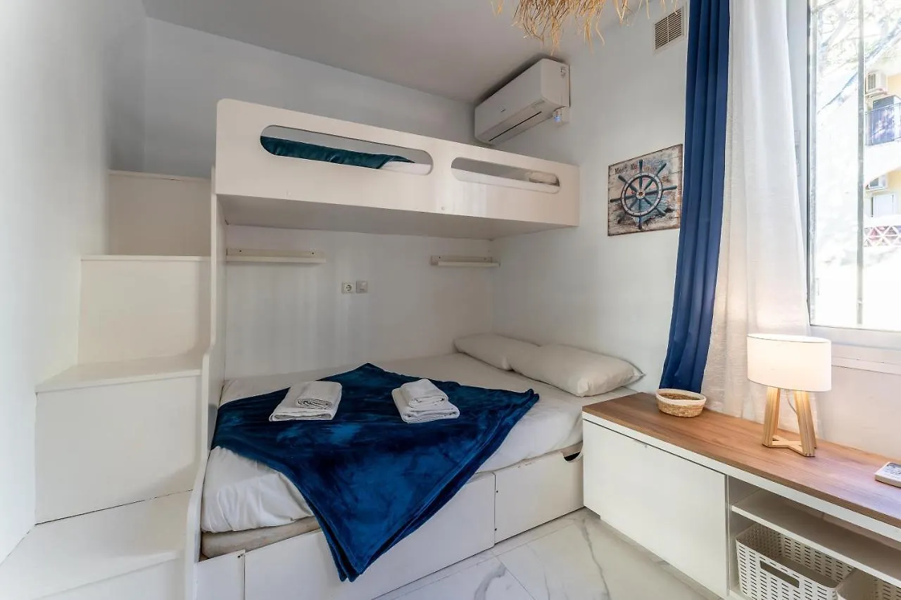 Sea Front Beach House Macarena C Sitio de Calahonda Holiday home