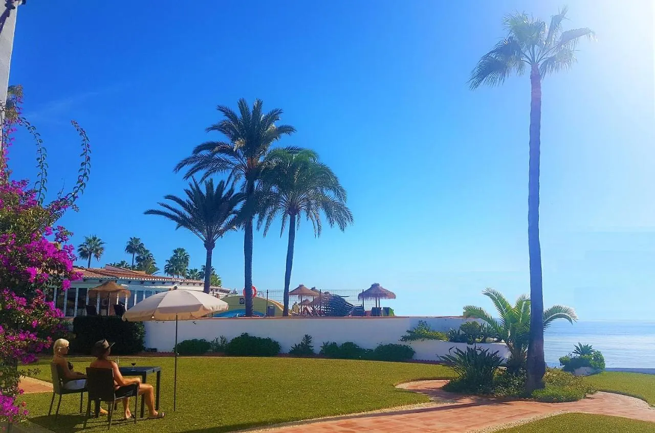 Sea Front Beach House Macarena C Sitio de Calahonda 0*,  Spain