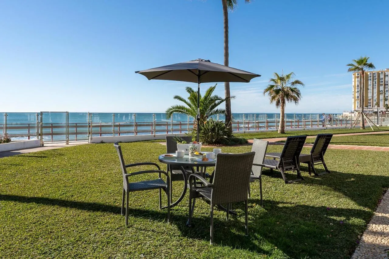 Sea Front Beach House Macarena C Sitio de Calahonda