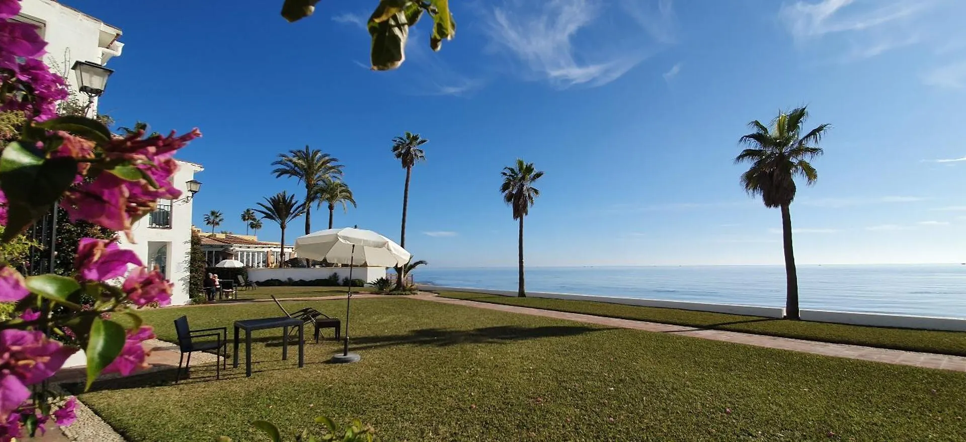Holiday home Sea Front Beach House Macarena C Sitio de Calahonda Spain